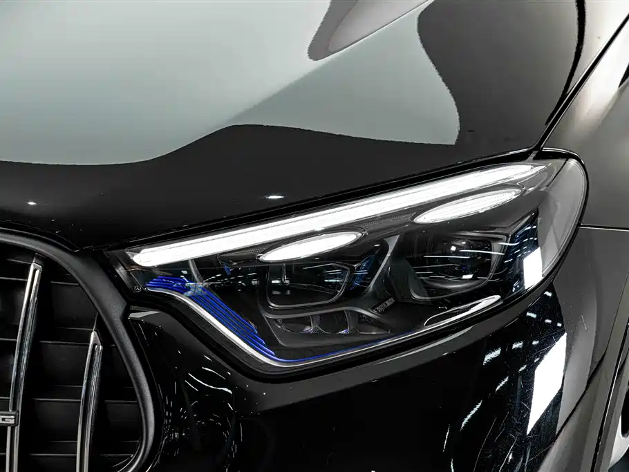 Mercedes-Benz GLC AMG 2025