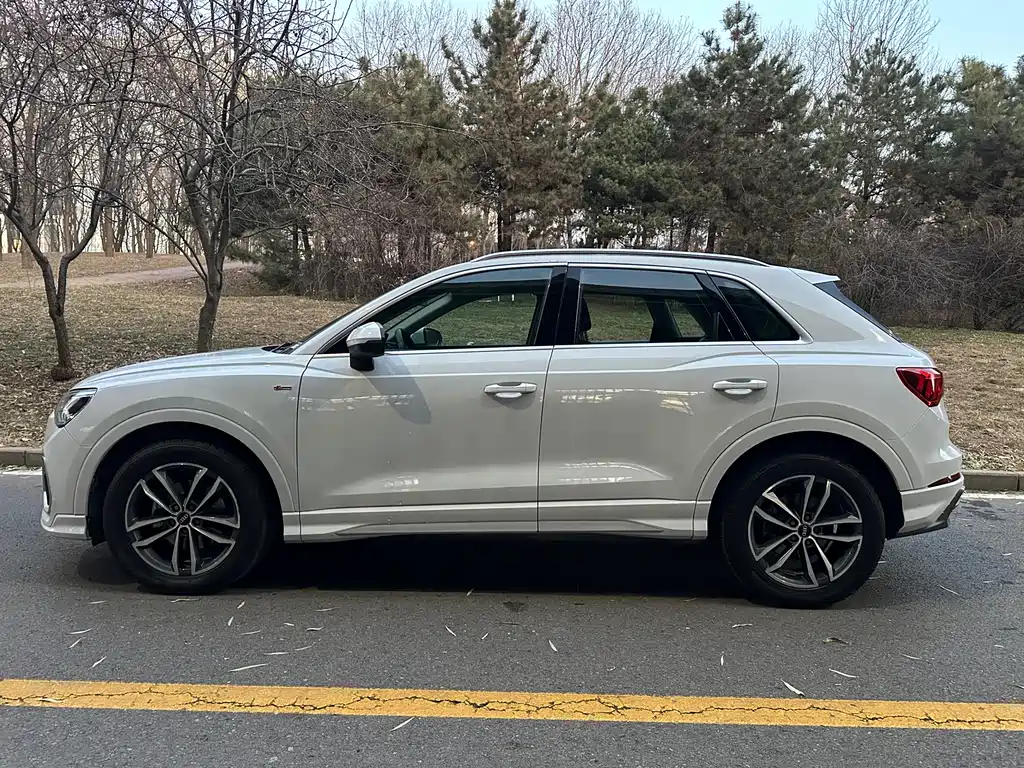 Audi Q3 2022