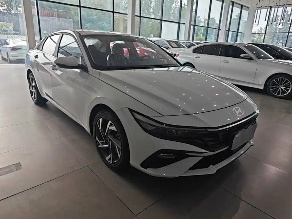 Hyundai Elantra 2026