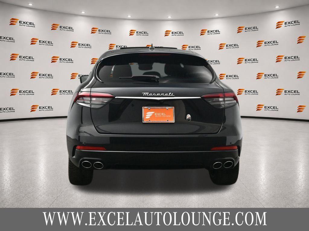 Maserati Levante 2022