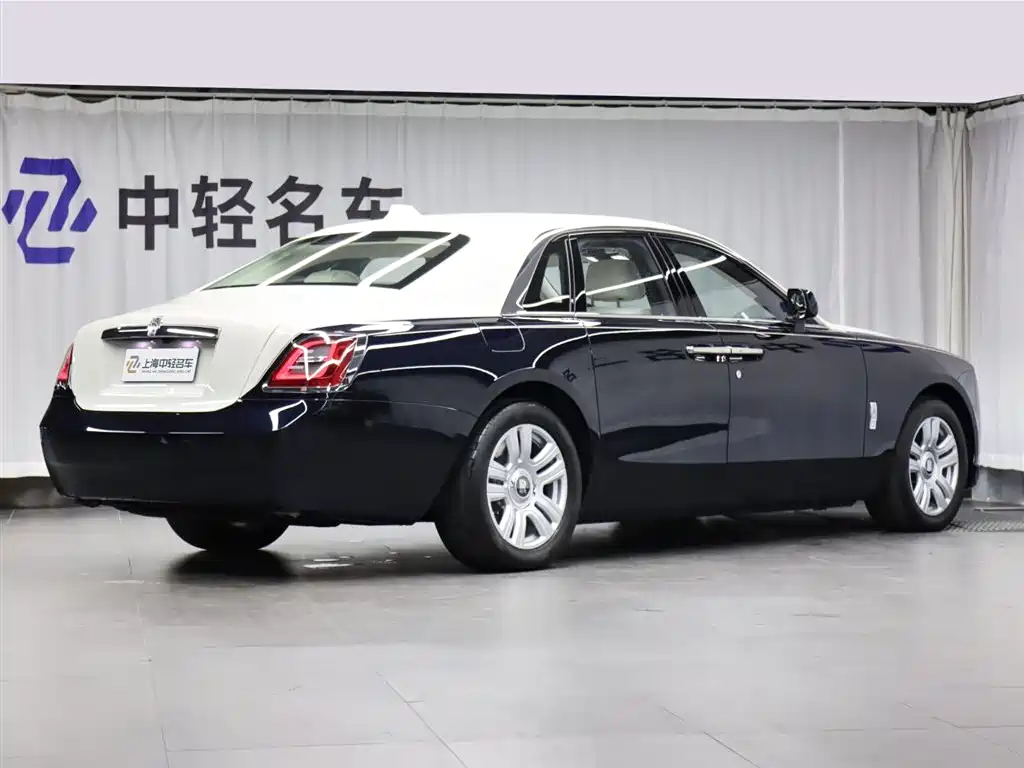 Rolls-Royce Ghost 2022