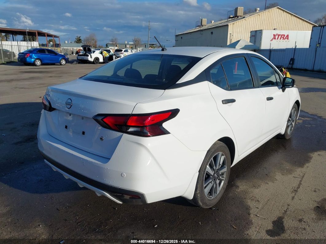 Nissan Versa 2024