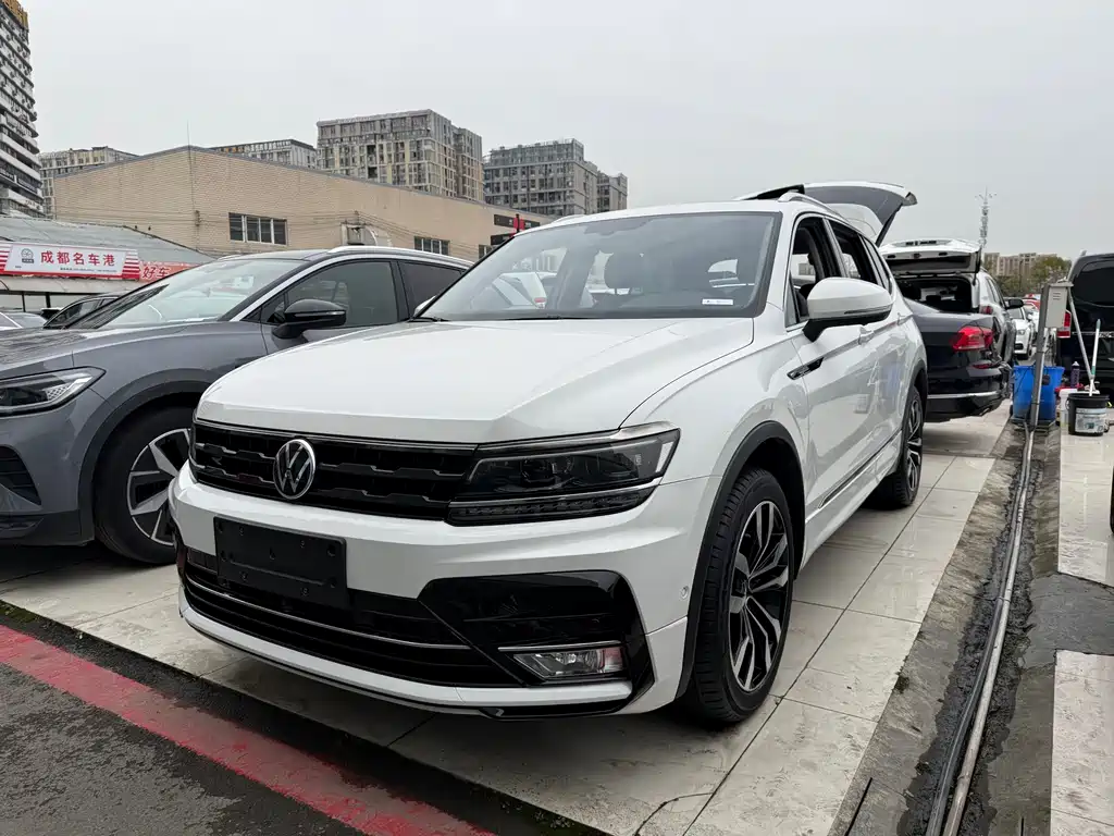 Volkswagen Tiguan 2021