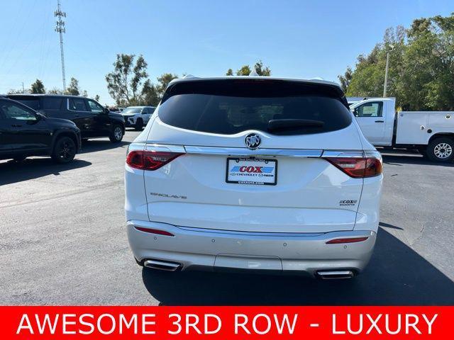 Buick Enclave 2023