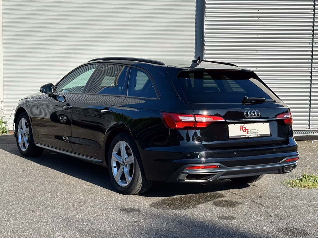 Audi A4 2022