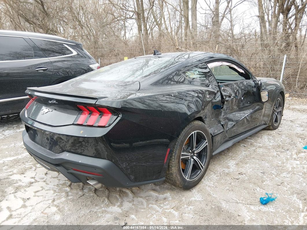 Ford Mustang 2024