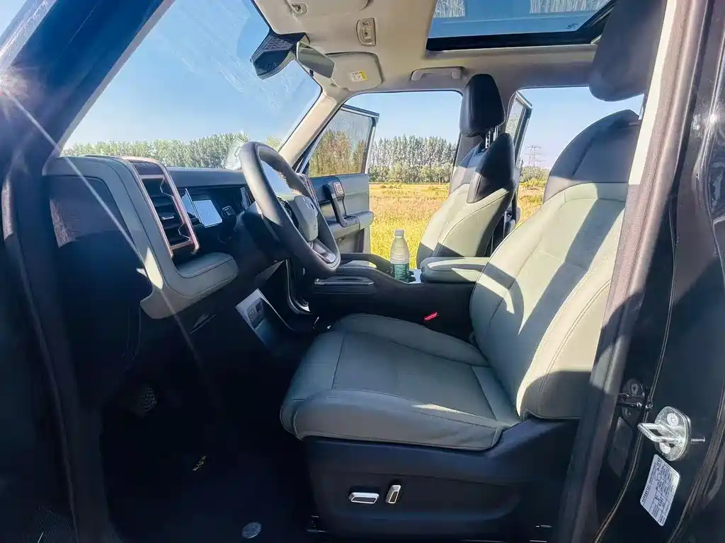 iCar 03 2024