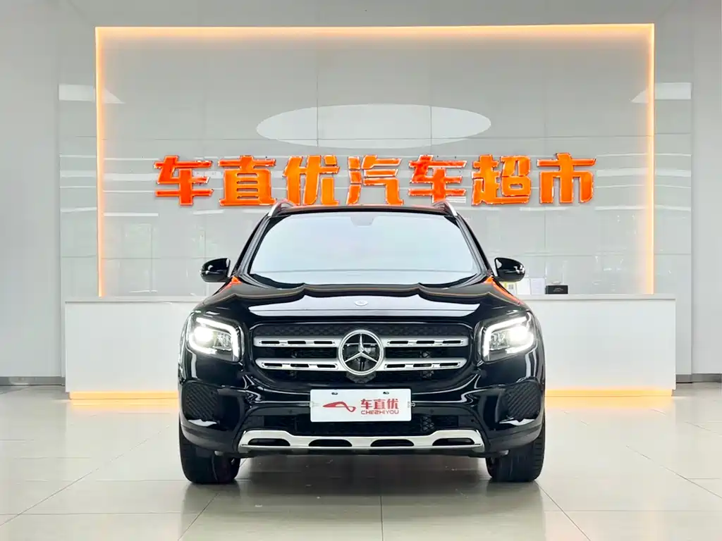Mercedes-Benz GLB 2023