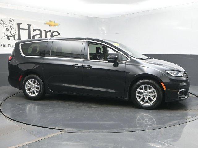 Chrysler Pacifica 2023
