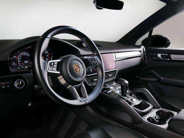 Porsche Cayenne 2023