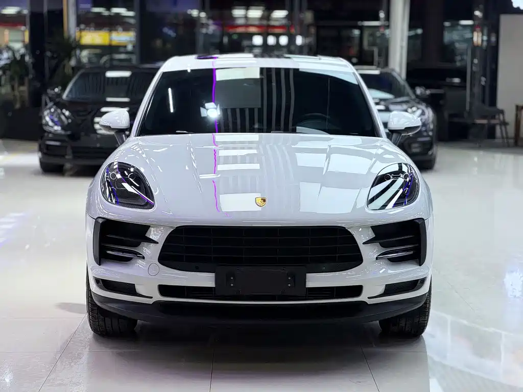 Porsche Macan 2020