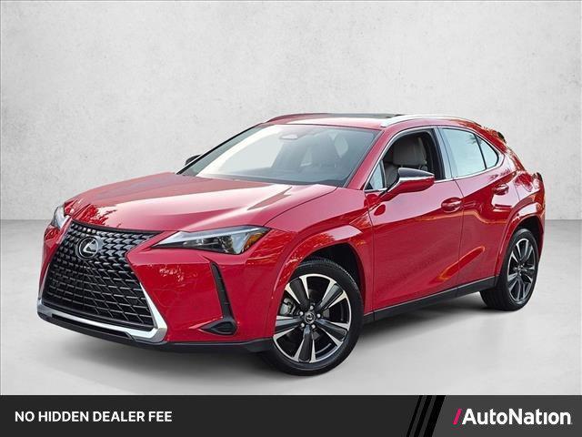 Lexus UX 2025