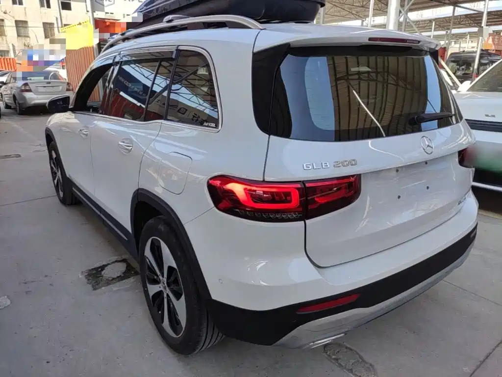 Mercedes-Benz GLB 2021