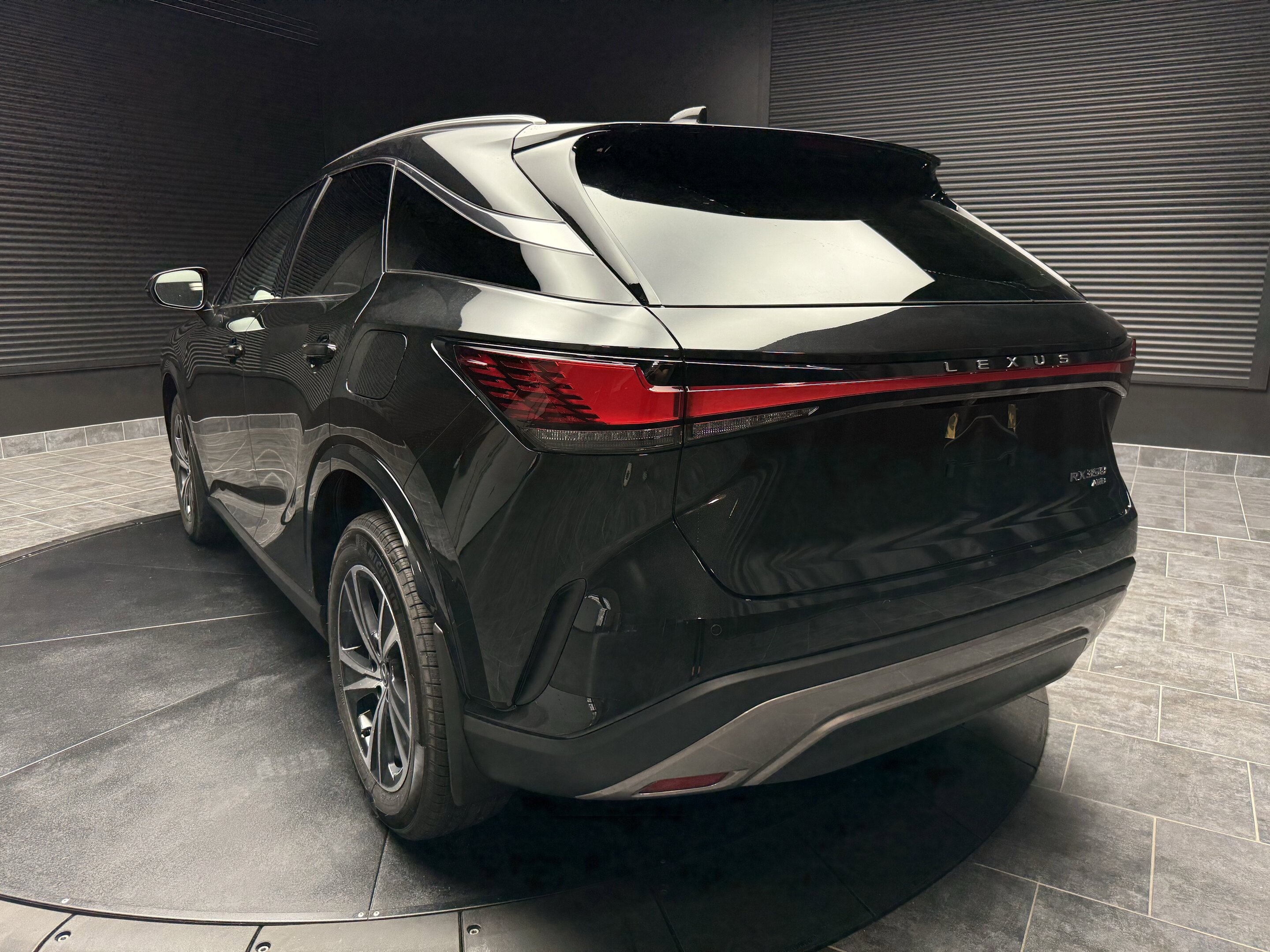 Lexus RX 2025