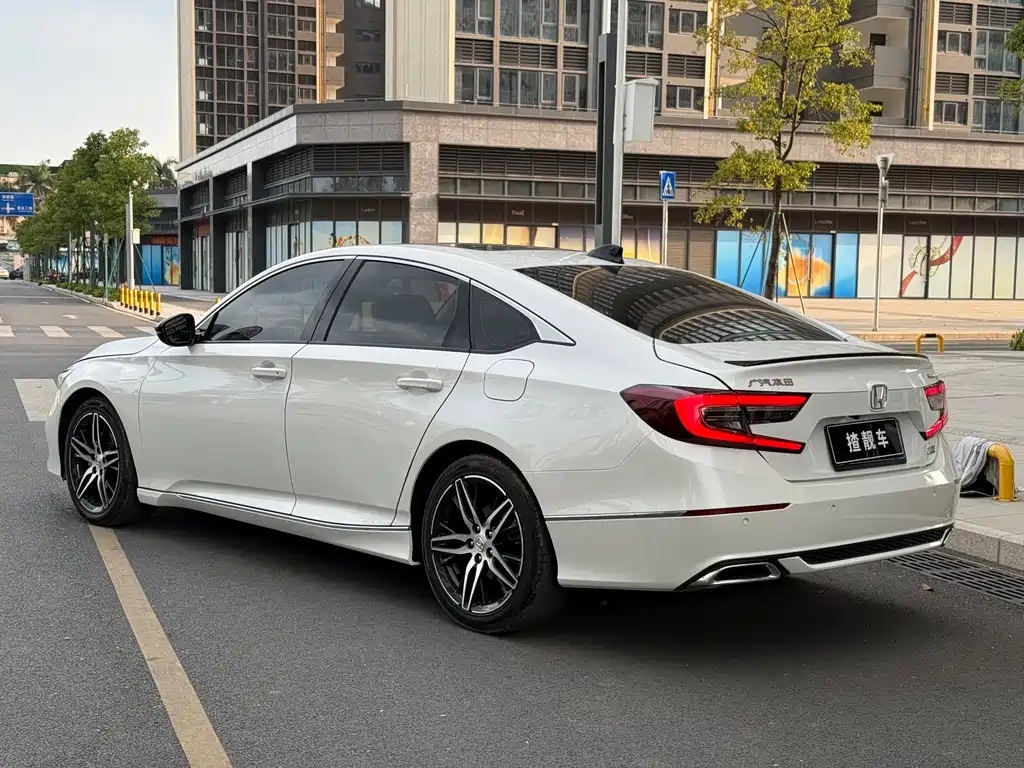 Honda Accord 2023