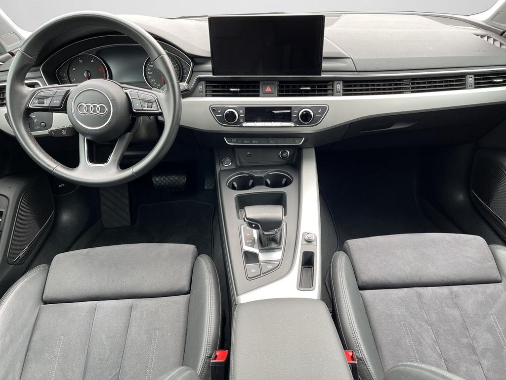 Audi A4 2022