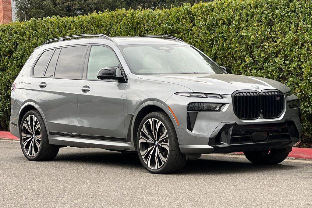 BMW X7 2024