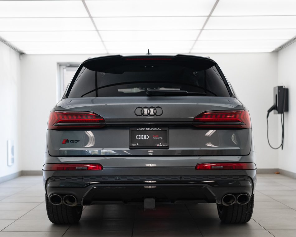 Audi SQ7 2024