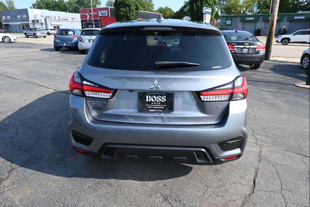 Mitsubishi Outlander Sport 2021