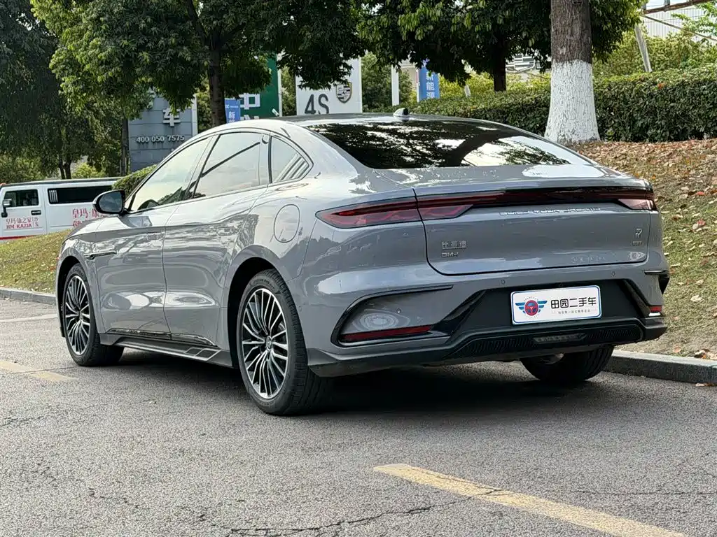 BYD Han 2025