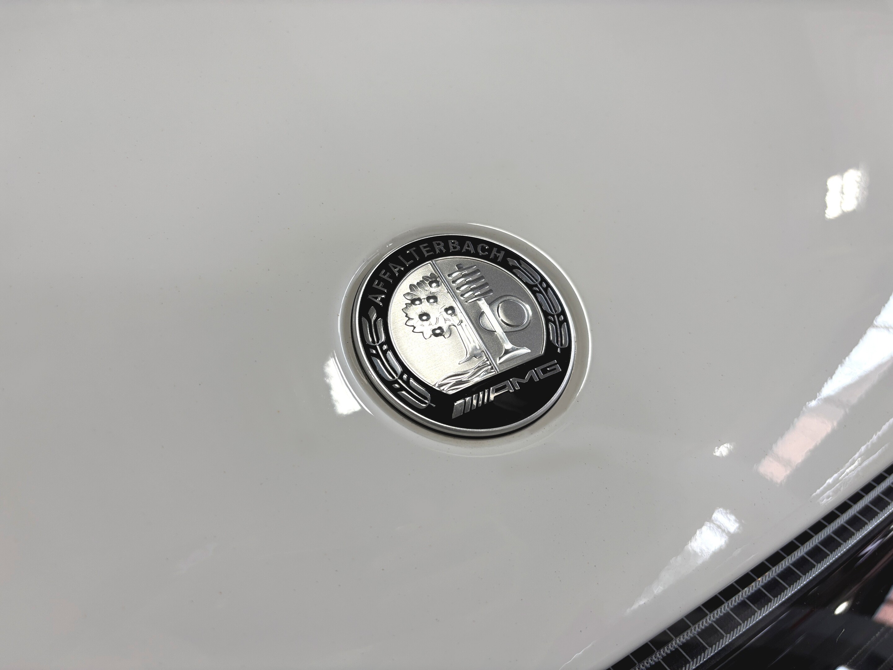 Mercedes-Benz EQE 2024