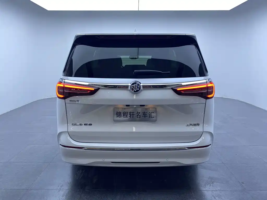 Buick GL8 2023