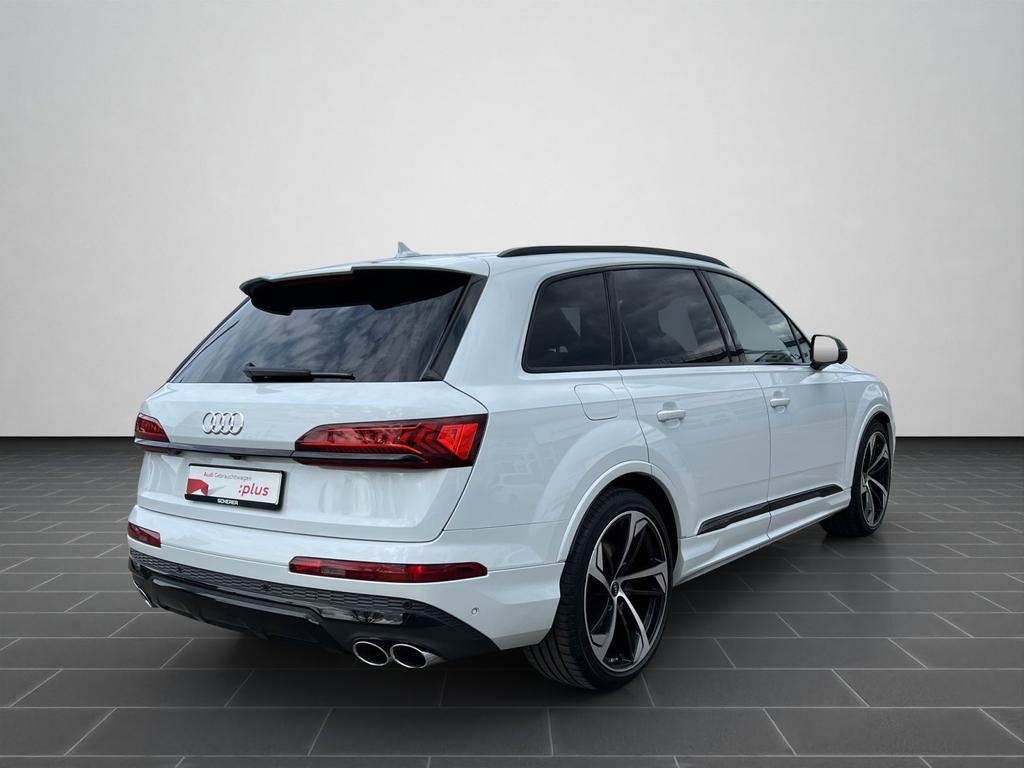 Audi SQ7 2022