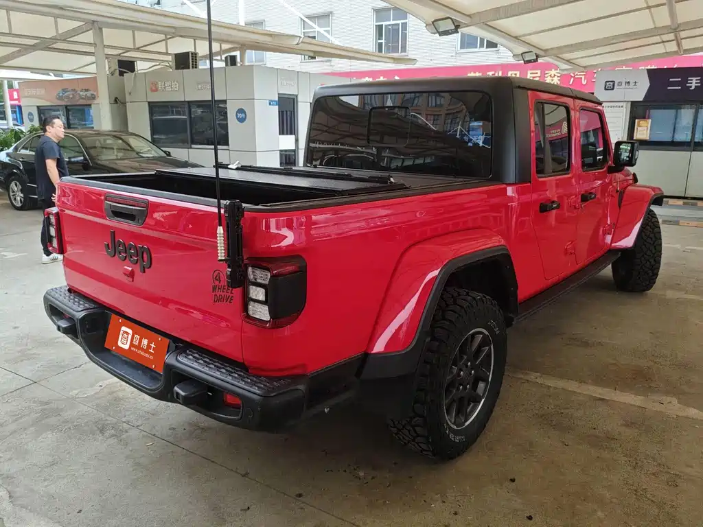Jeep Gladiator 2023
