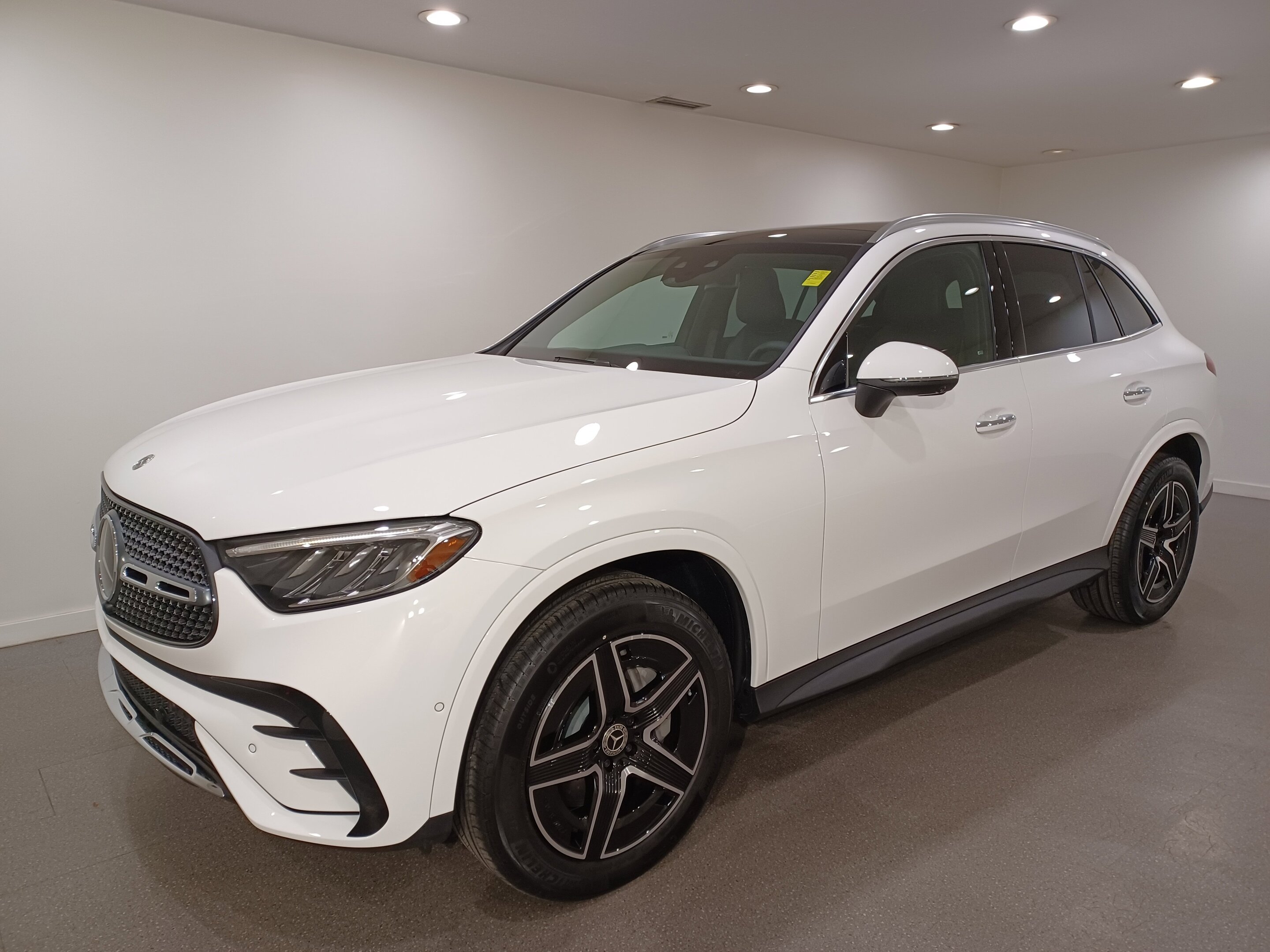 Mercedes-Benz GLC 2025