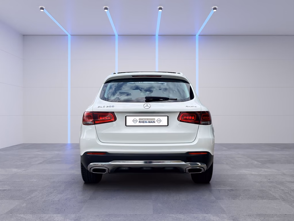 Mercedes-Benz GLC 200 2021