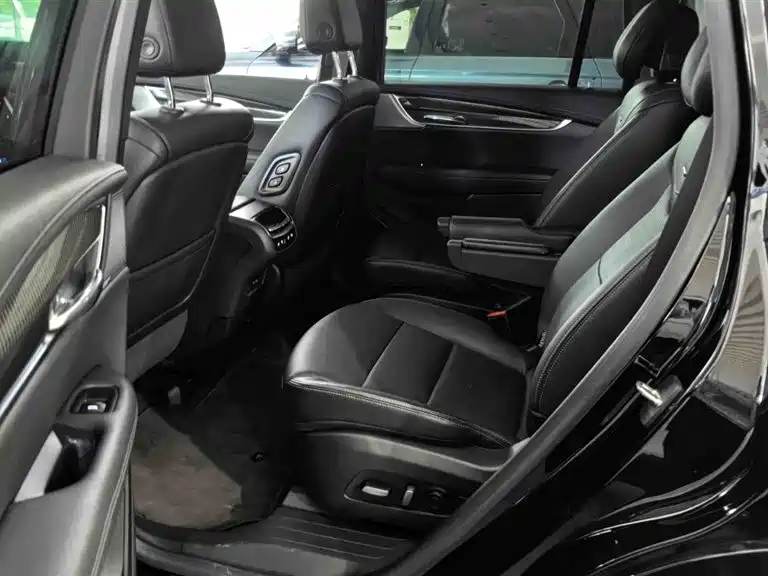 Cadillac XT6 2024