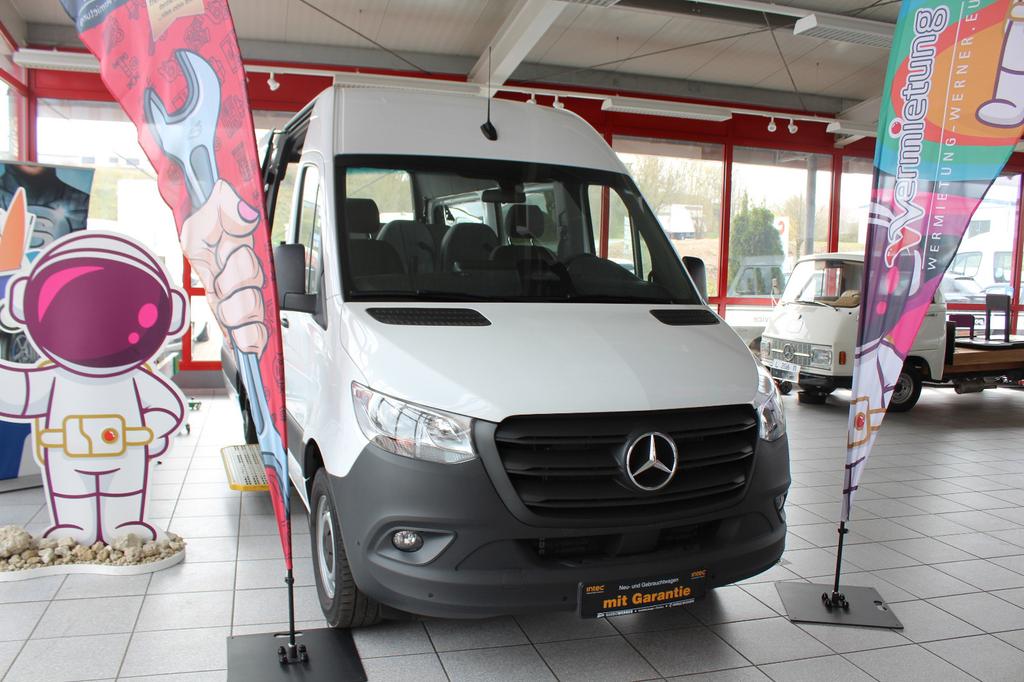 Mercedes-Benz SPRINTER 2024