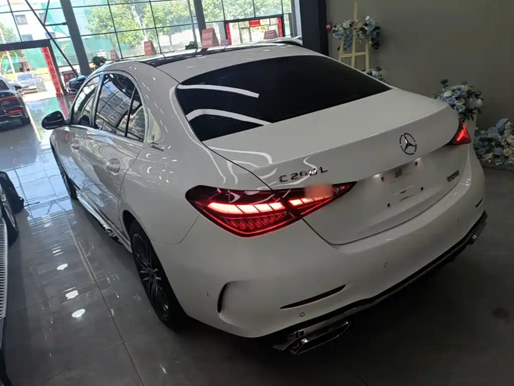 Mercedes-Benz C-Класс 2023