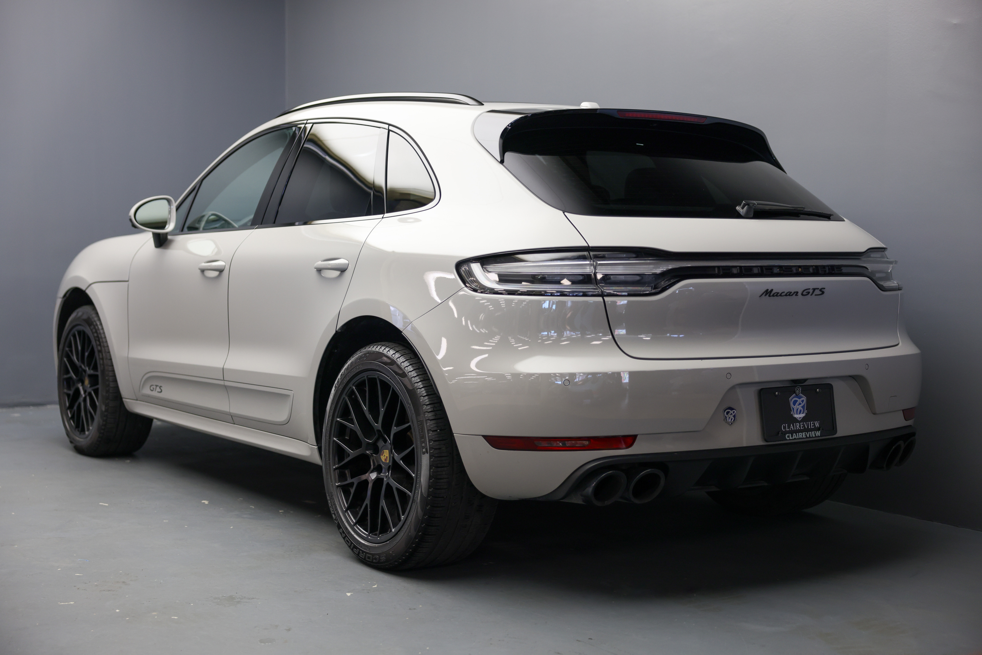 Porsche Macan 2021