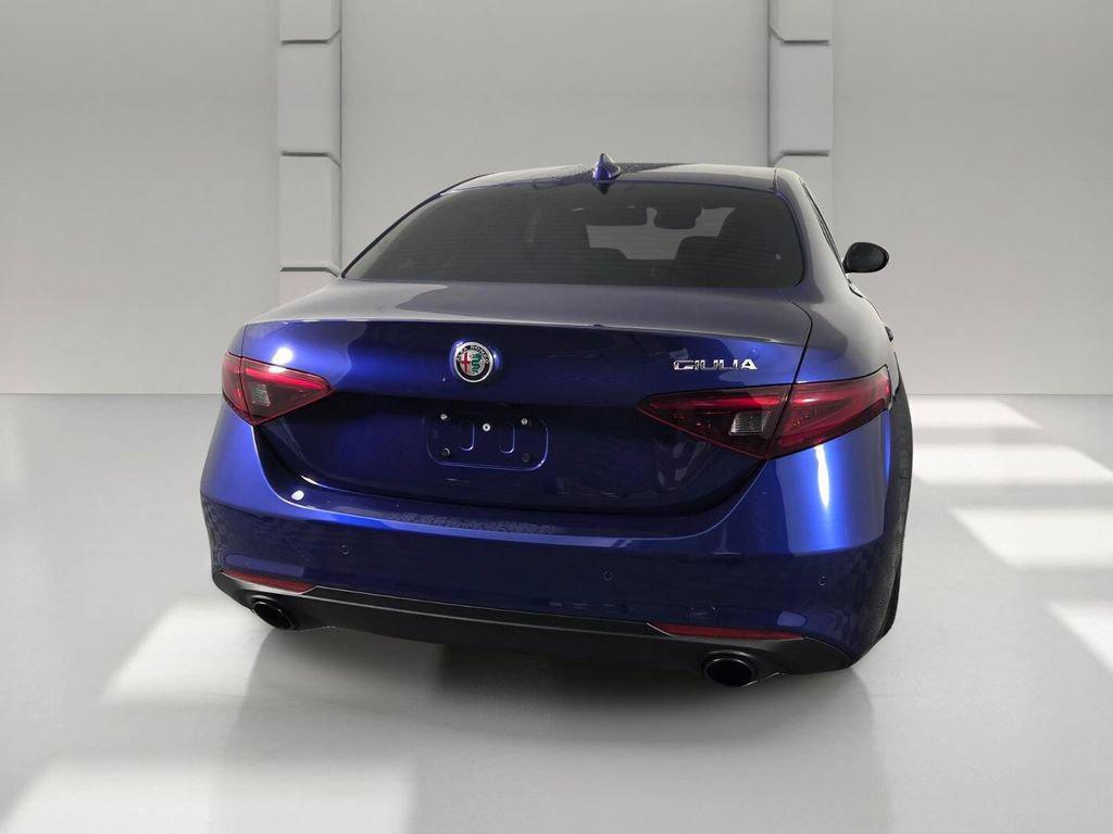 Alfa Romeo Giulia 2022