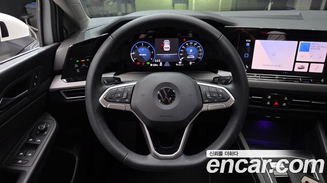 Volkswagen Golf 2022