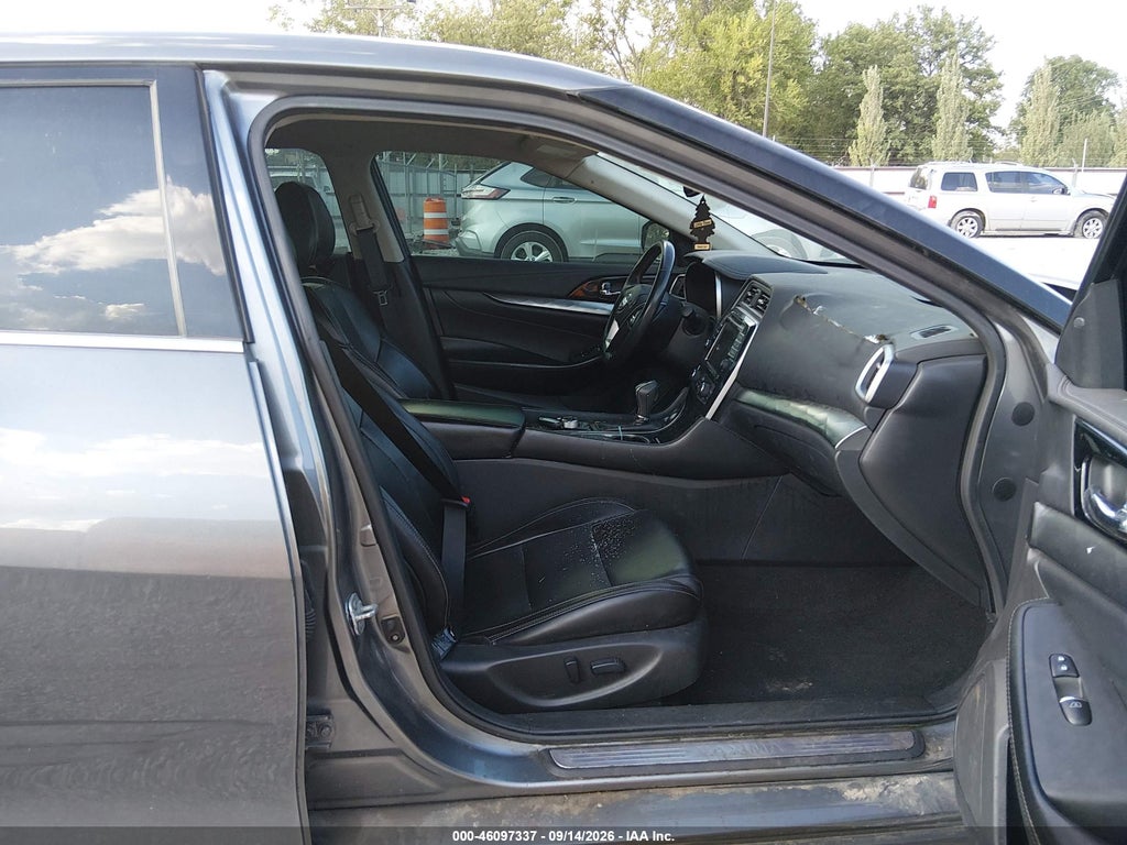Nissan Maxima 2021