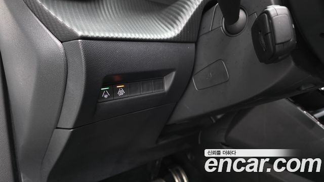 Peugeot 2008 2021