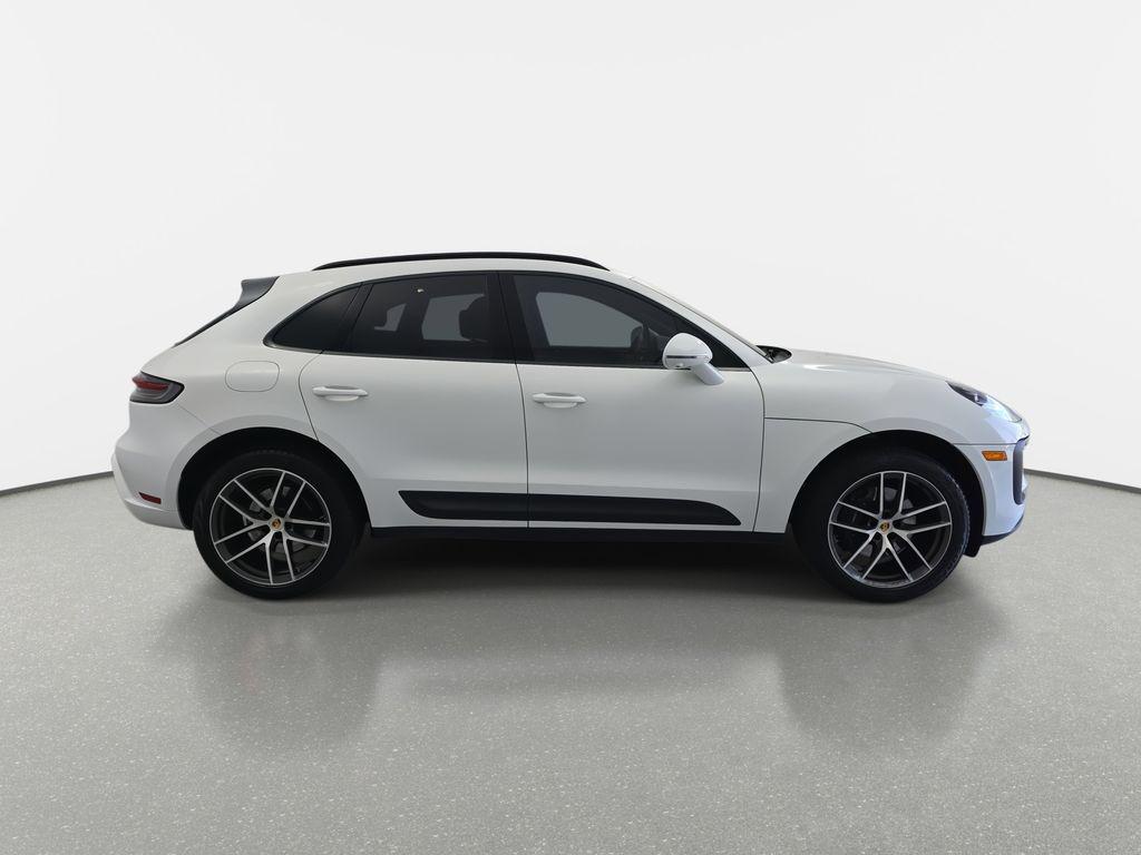 Porsche Macan 2023