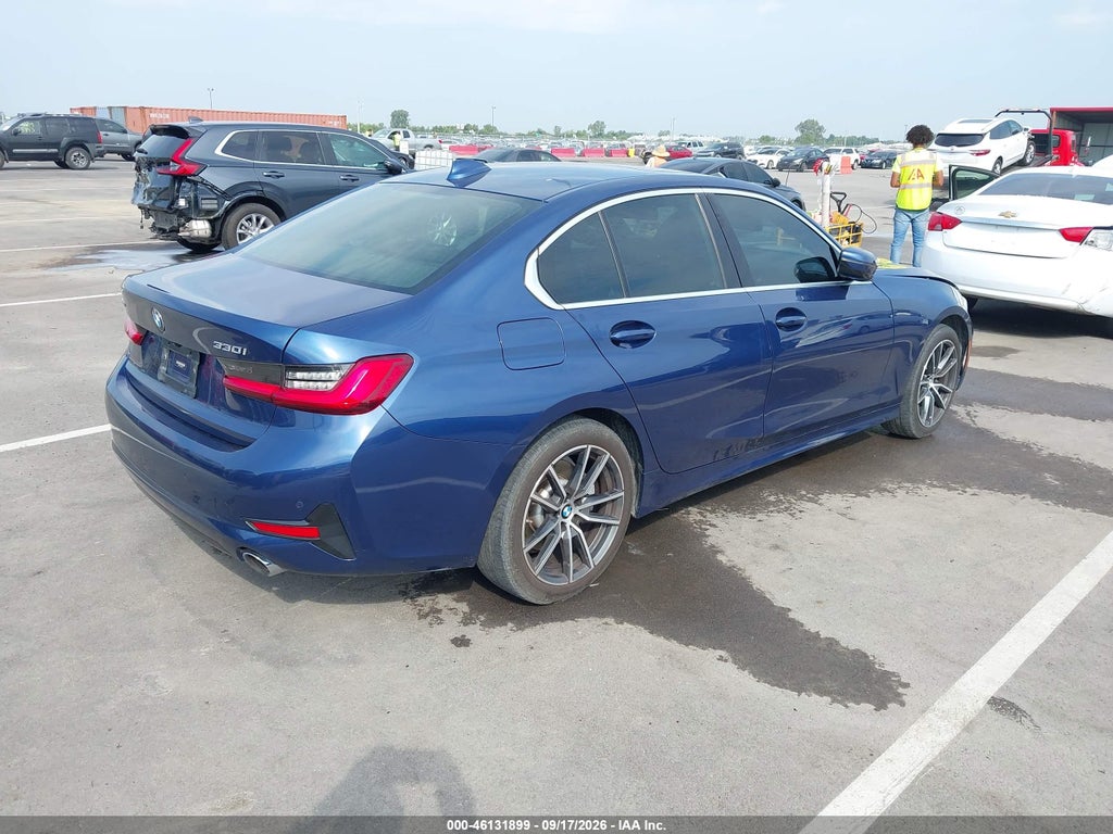 BMW 330 2021