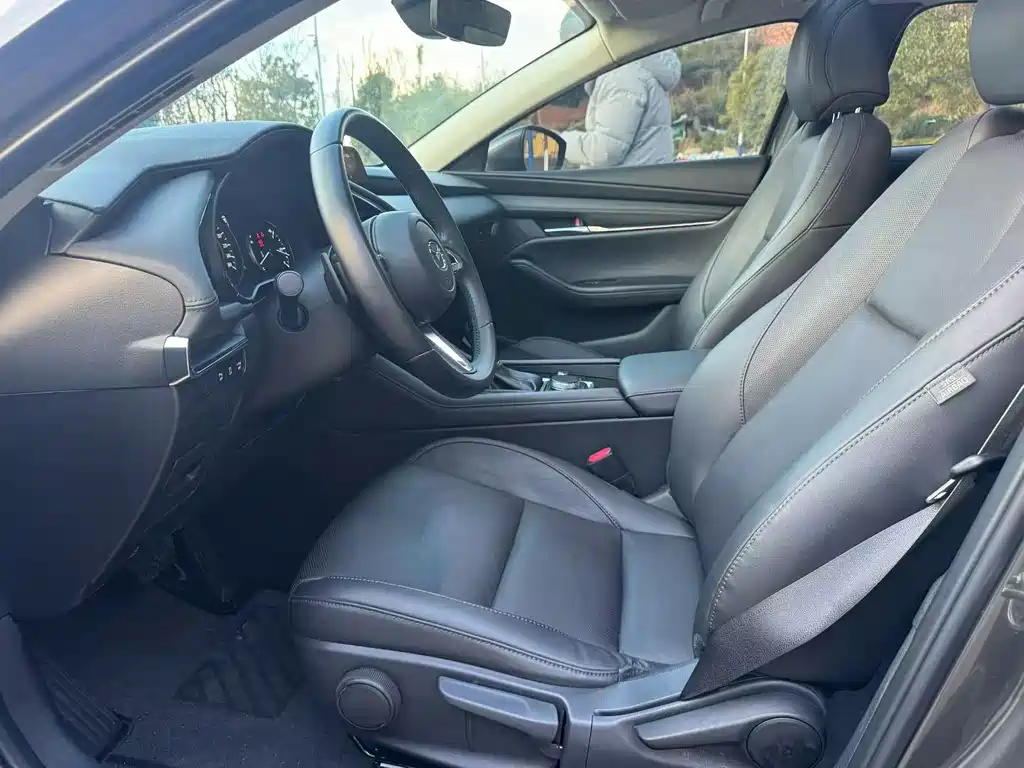 Mazda 3 2022
