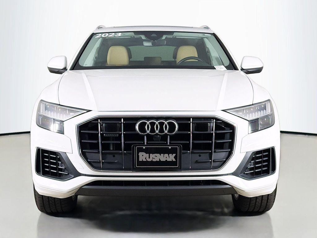 Audi Q8 2023
