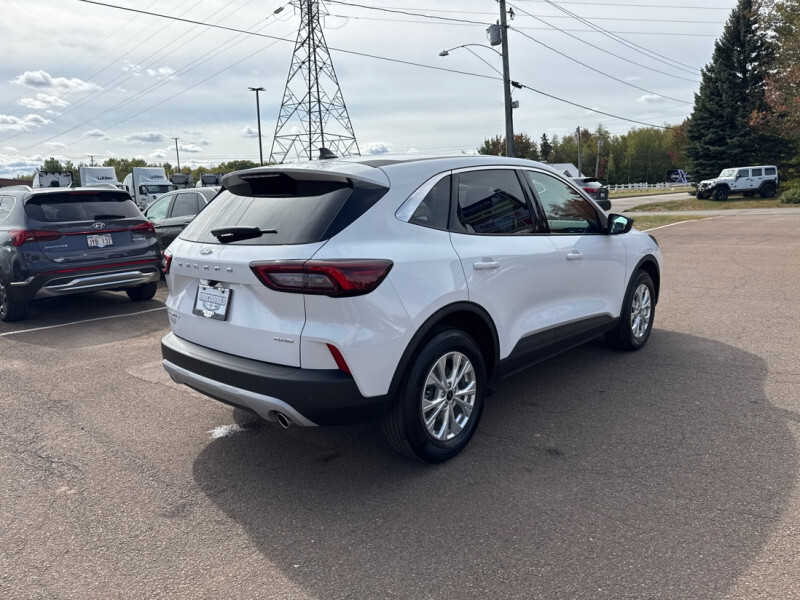 Ford Escape 2024
