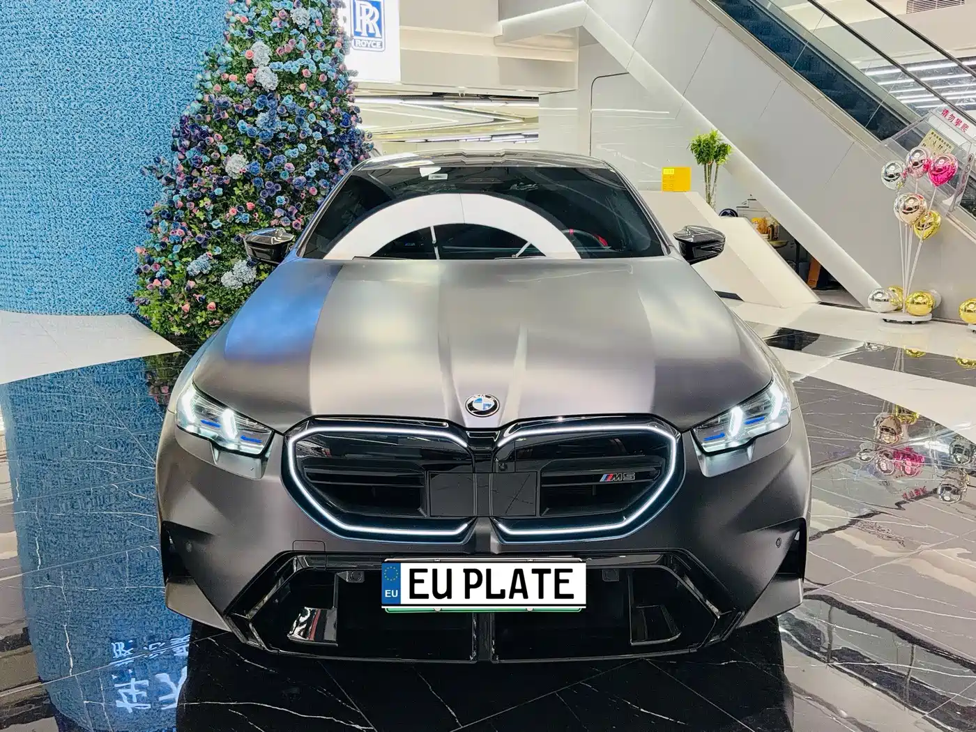 BMW M5 2025