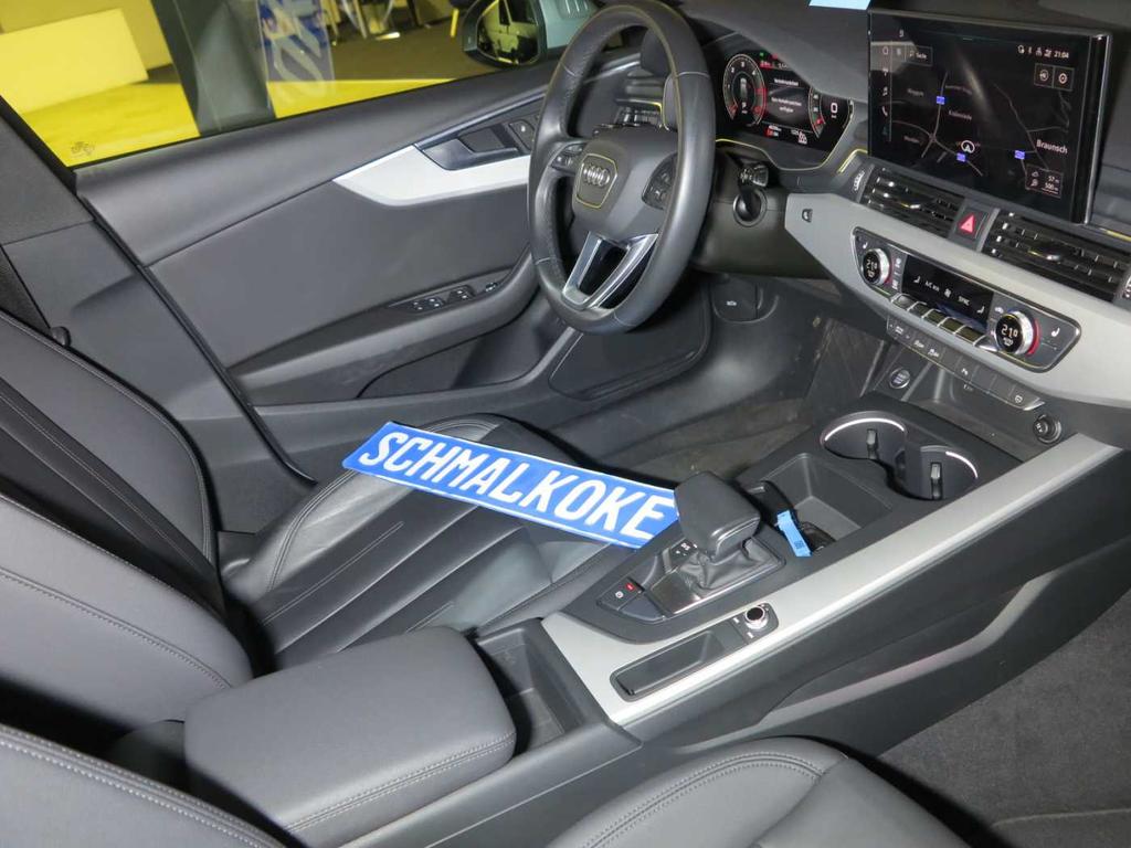 Audi A4 2023