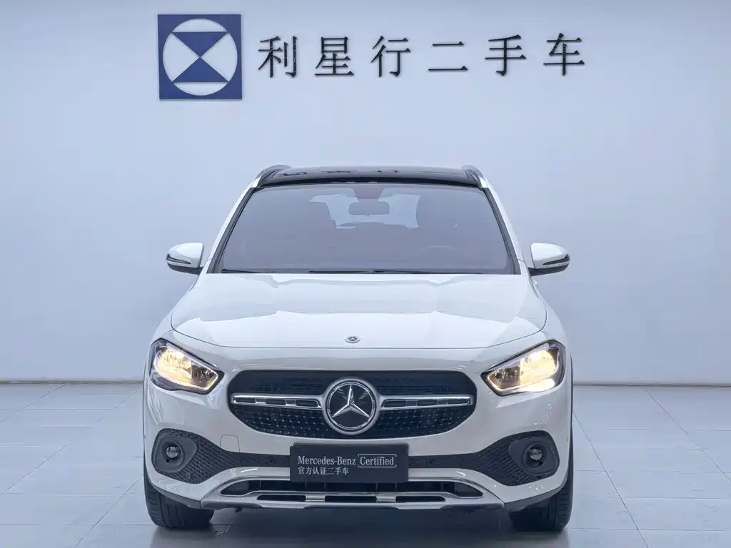 Mercedes-Benz GLA 2021