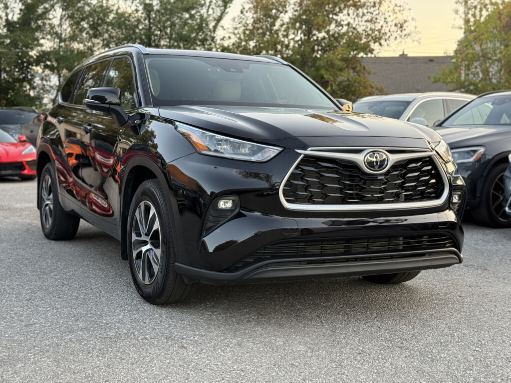 Toyota Highlander 2021