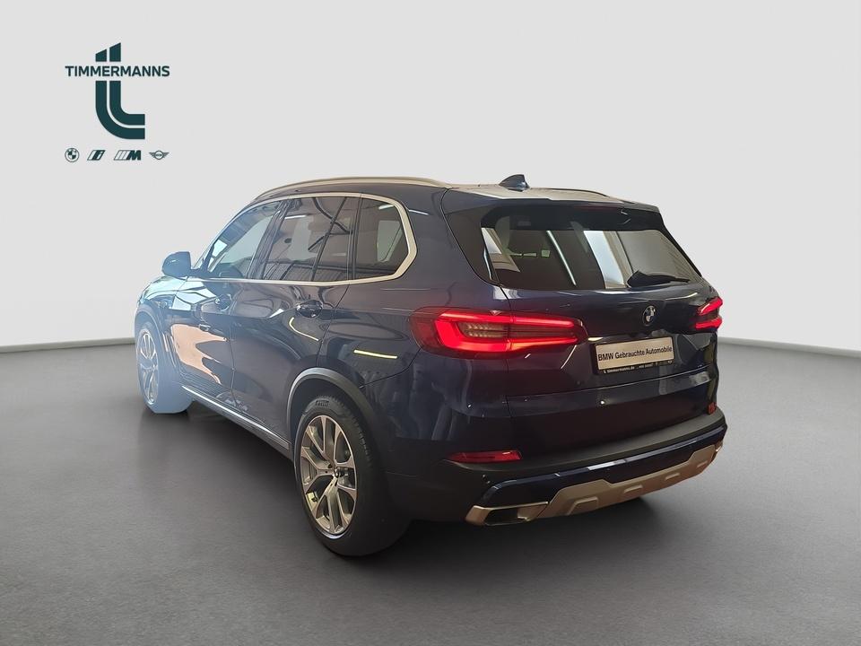 BMW X5 2022