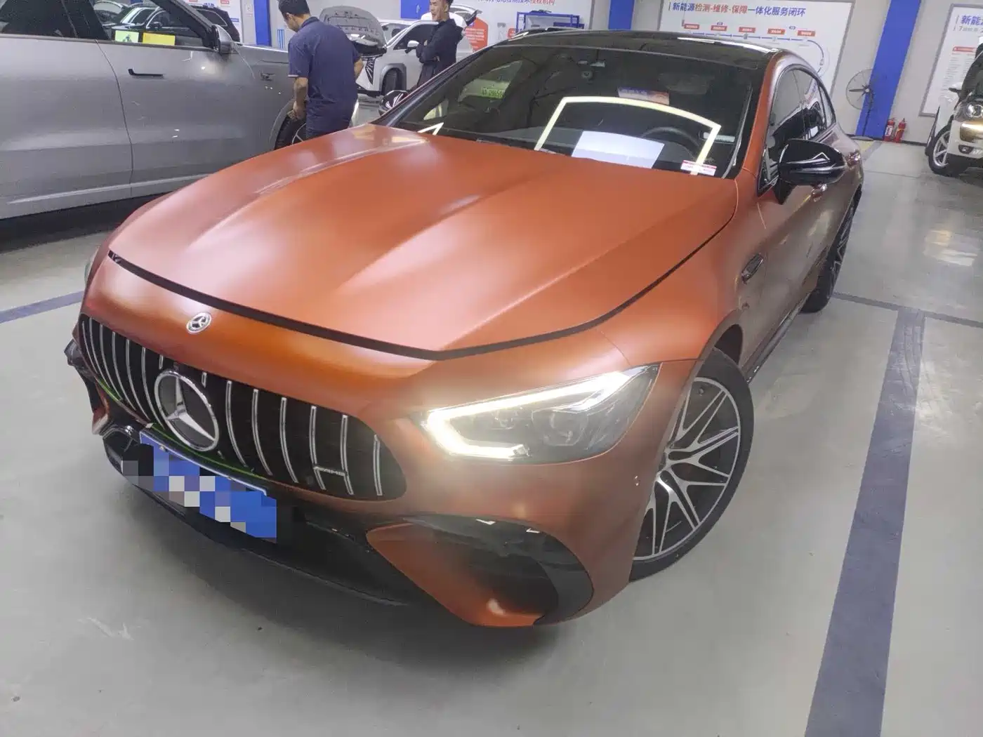 Mercedes-Benz AMG GT 2025