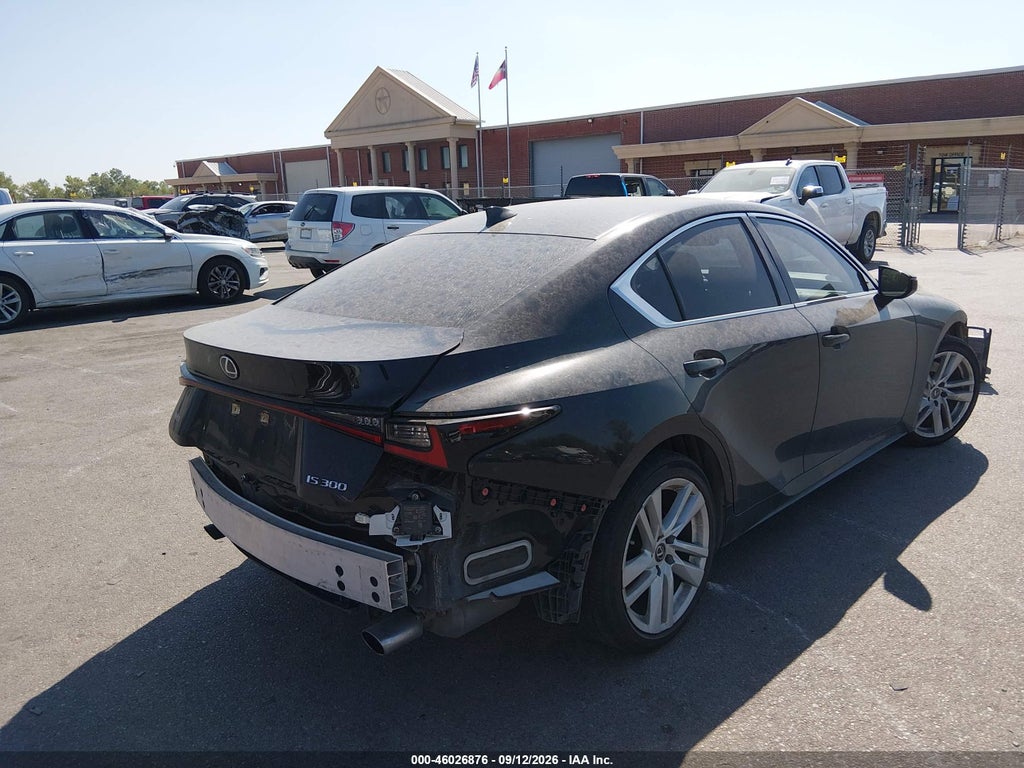 Lexus IS 300 2021